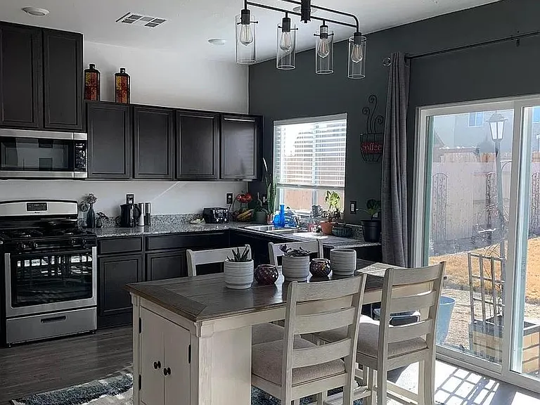 9729 Sea Glass Ct — Photo 4