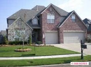 1001 S Cypress Ave W, Broken Arrow, OK 74012