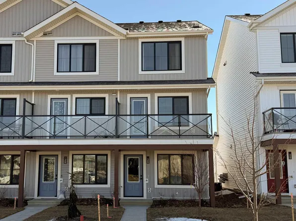 26 Eastwood Dr, Spruce Grove, AB T7X 4A9