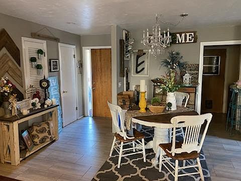 5th image of 4443 Mesa Cir