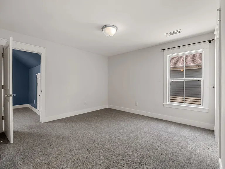 1037 Cortland Valley — Photo 26