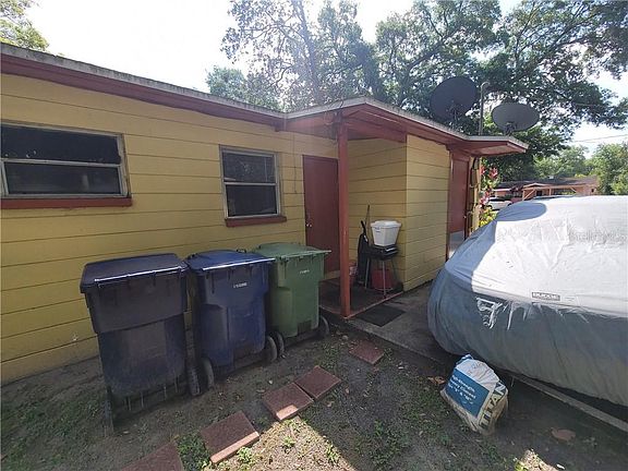 3rd image of 4020 E Idlewild Ave