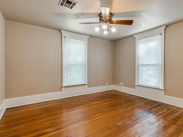 423 W Eufaula St — Photo 8