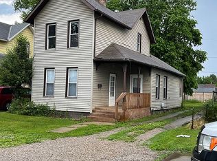 88 Cambria St, Newark, OH 43055