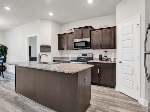 1641 Slate Dr, Cantonment, FL 32533