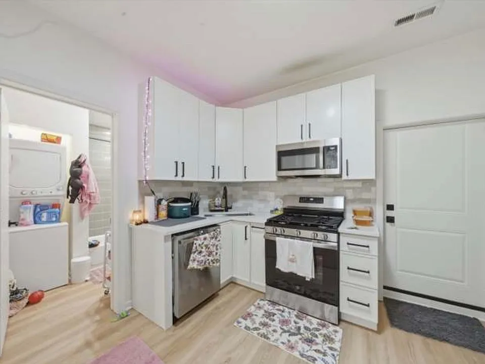 1113 S Racine Ave #1