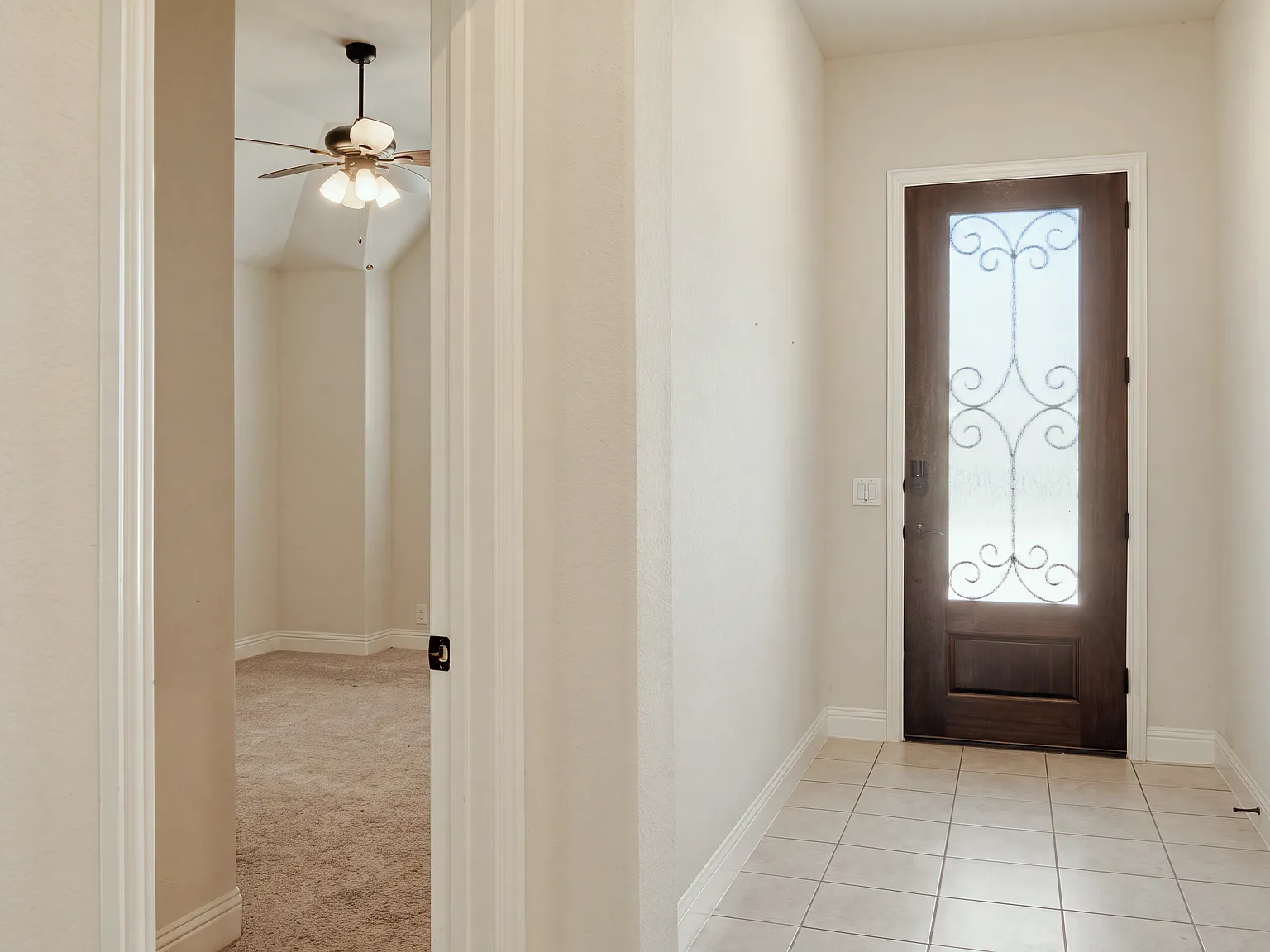 4 bed, 2250 sqft, $3,250 — Photo 2