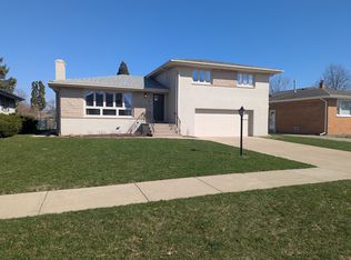 8237 Monroe Ave, Munster, IN