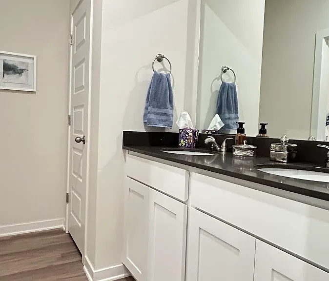 415 W Branta St — Photo 13
