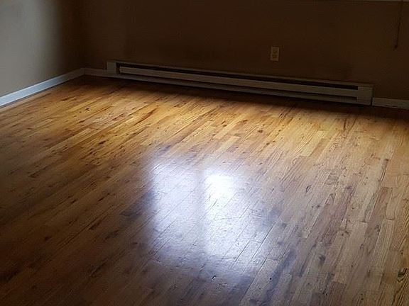 4th image of 2304 Kauffman Ave