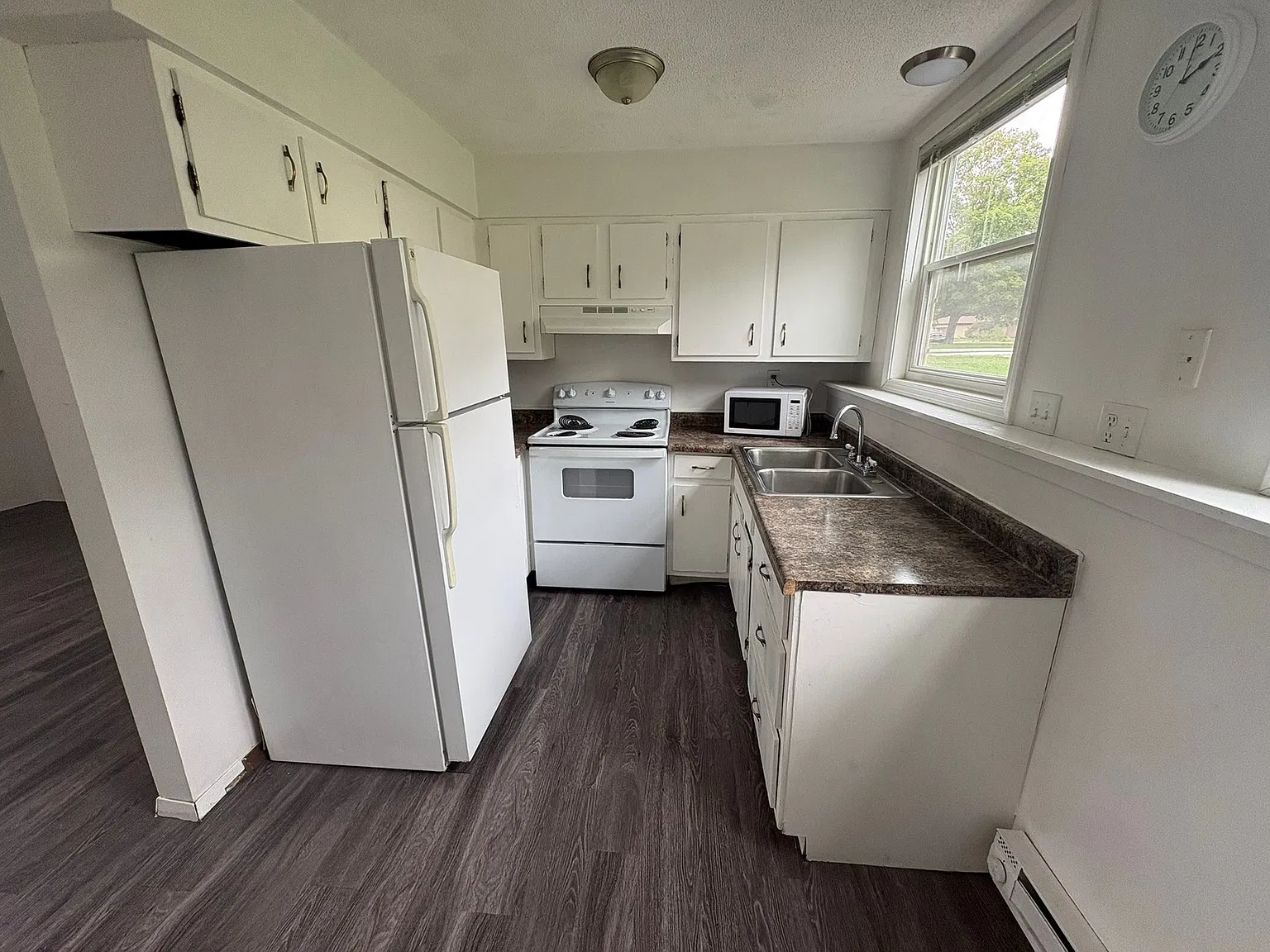 600 E Aspen, Brandon, SD — Photo 2