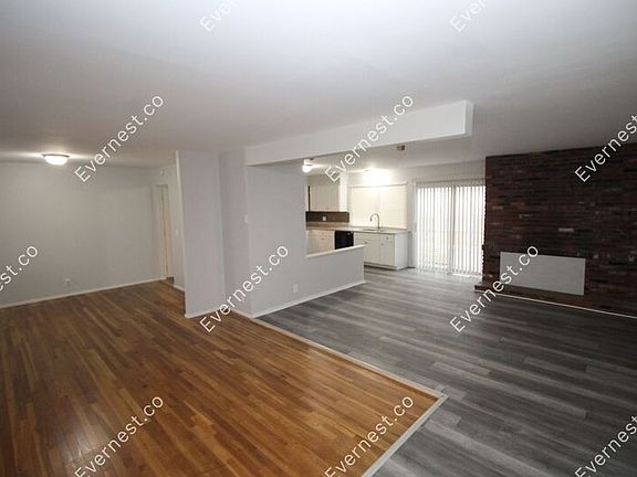 3rd image of 1472 Barkwood Dr
