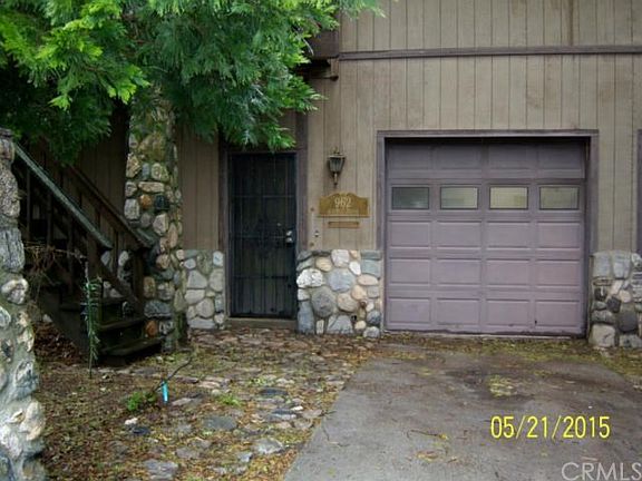 2nd image of 962 Summit Dr