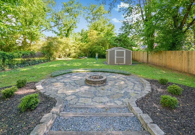 259 Atlanta Ave SE — Photo 40