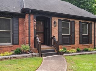 5023 Brooktree Dr, Charlotte, NC 28208
