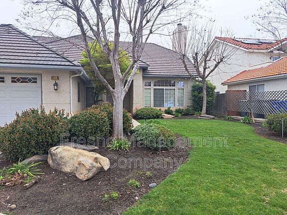 5th image of 9218 N Recreation Ave