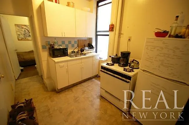Rented by REAL New York | media 19