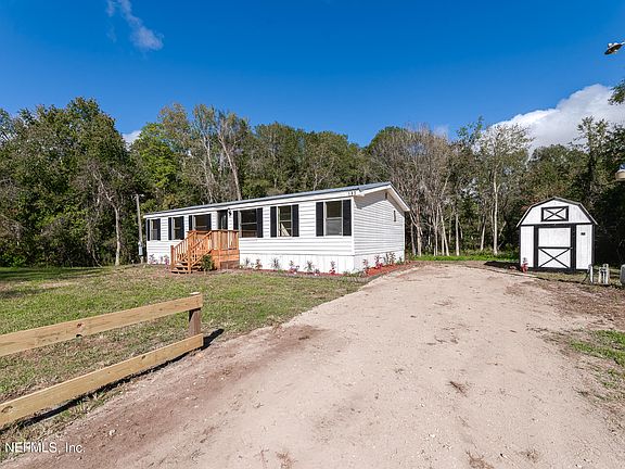 3rd image of 182 ASTER Avenue