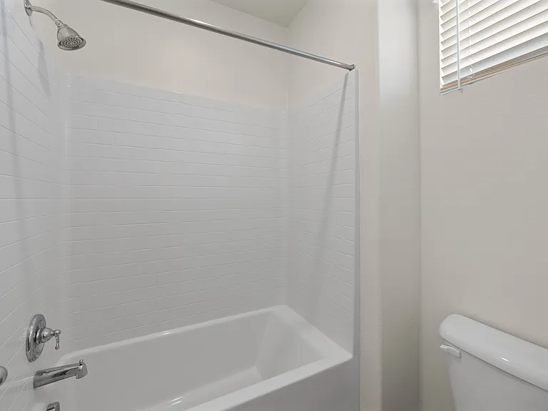 50105 Rocamora St — Photo 20