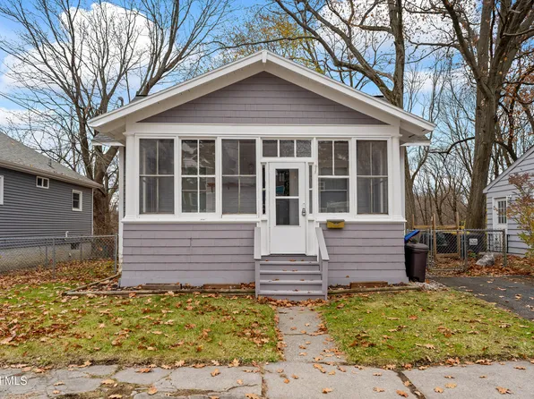 1994 10th Street, Rensselaer, NY 12144