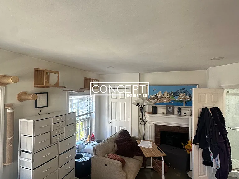 24 Joy St #5 — Photo 2
