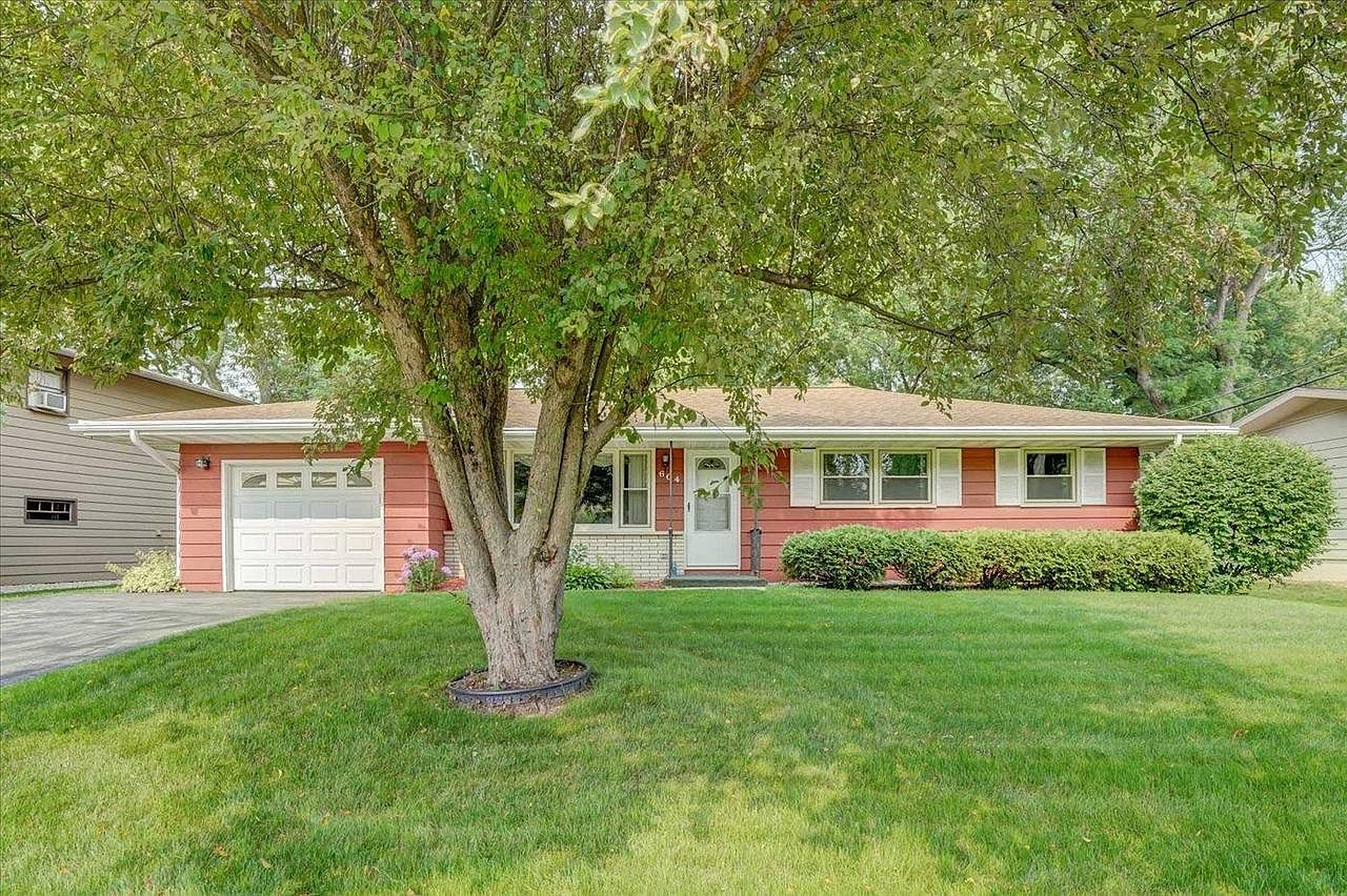 604 South Hill Street, Deforest, WI 53532 Zillow