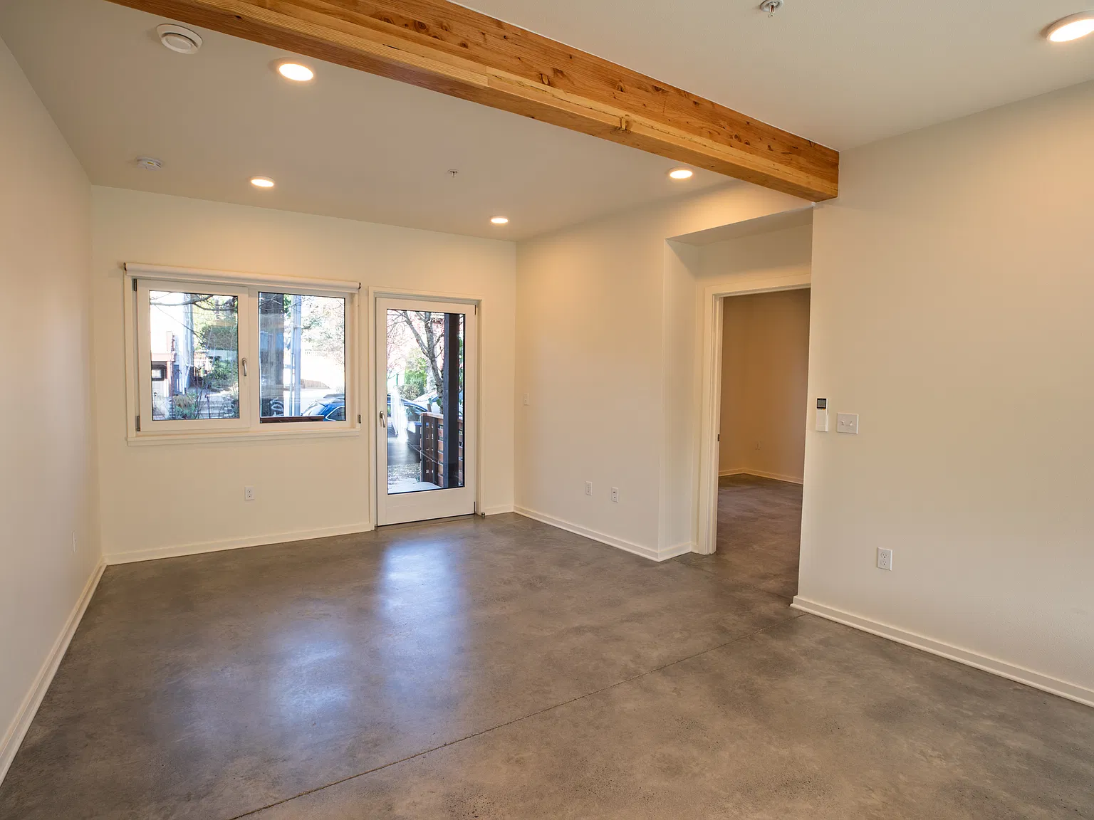 1 bed, 746 sqft, $2,095 — Photo 4