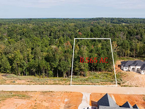 2nd image of Shortleaf Ln