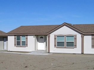 3232 Manzano Rd, Pinon Hills, CA 92372