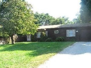 48 Croft Rd, Poughkeepsie, NY 12603