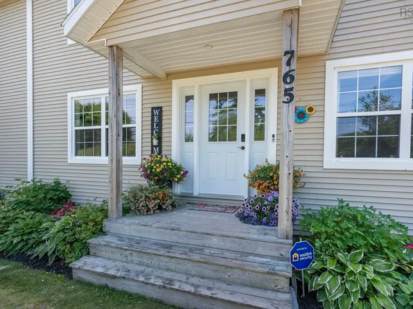 765 Rocknotch Rd, Greenwood, NS B0P 1R0