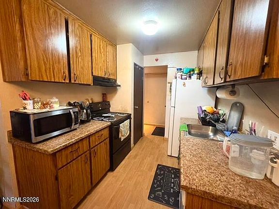4th image of 1557 Delucchi Ln Unit G
