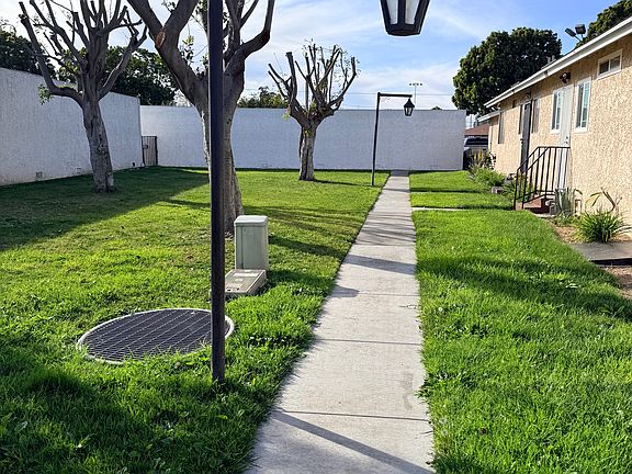 3rd image of 23321 Maribel Ave