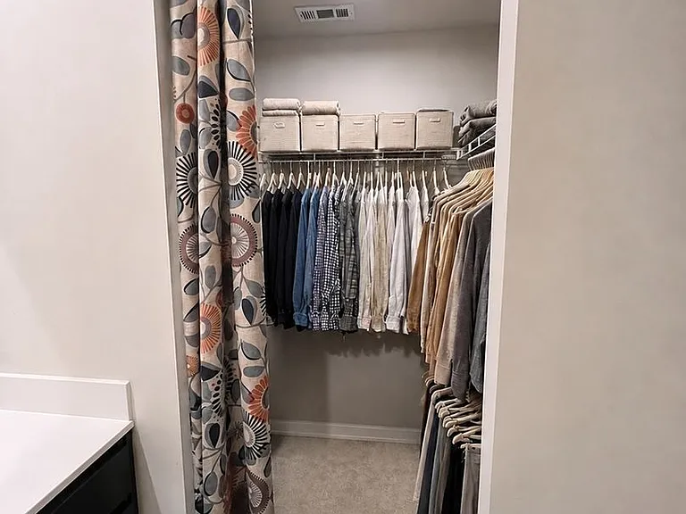 1613 Mountain Ash Ln — Photo 17