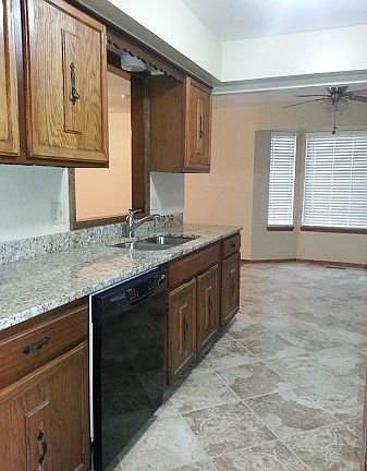 2nd image of 1012 Arlington Dr