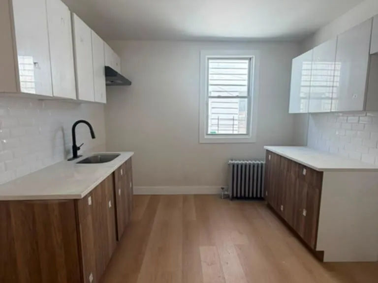 209 Columbia Ave #2 — Photo 3