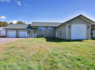 111 Reinhart Dr, Shell Lake, WI 54871