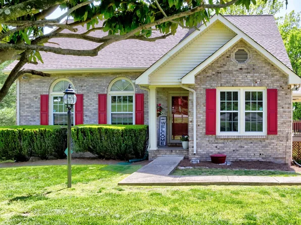 1890 Bradbury Rd, Adams, TN 37010