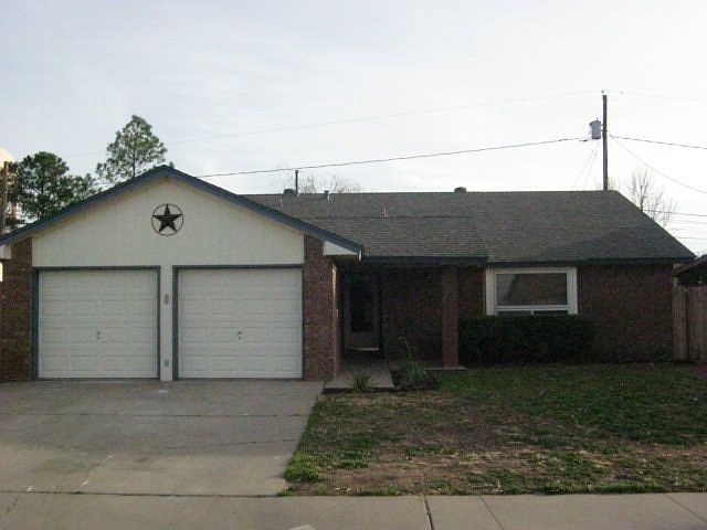 1st image of 1750 E 56th St