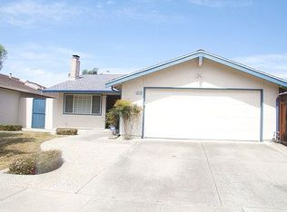 32510 Lake Temescal Ln, Fremont, CA 94555