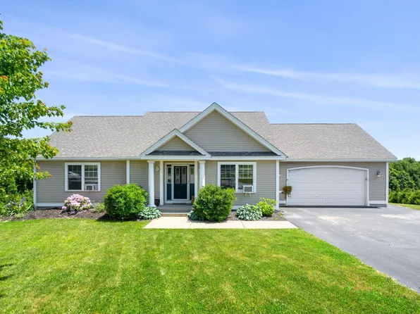 34 Valley Road, New Ipswich, NH 03071