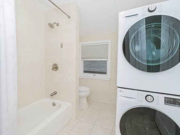 1461 East 3rd Street image 25 of 36