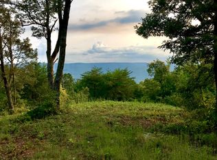 Cumberland Cove Rd, Monterey, TN 38574