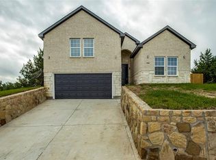 1008 Oak Creek Dr, Hutchins, TX 75141