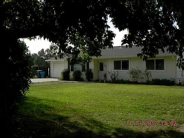 1822 Walnut St photo 1