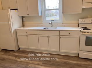 308 13th St APT 1A, Hammonton, NJ 08037