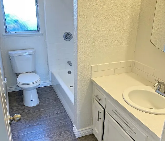 4845 W Slauson Ave #5 — Photo 11