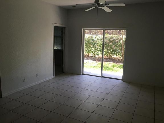 4th image of 156 Village Blvd APT I