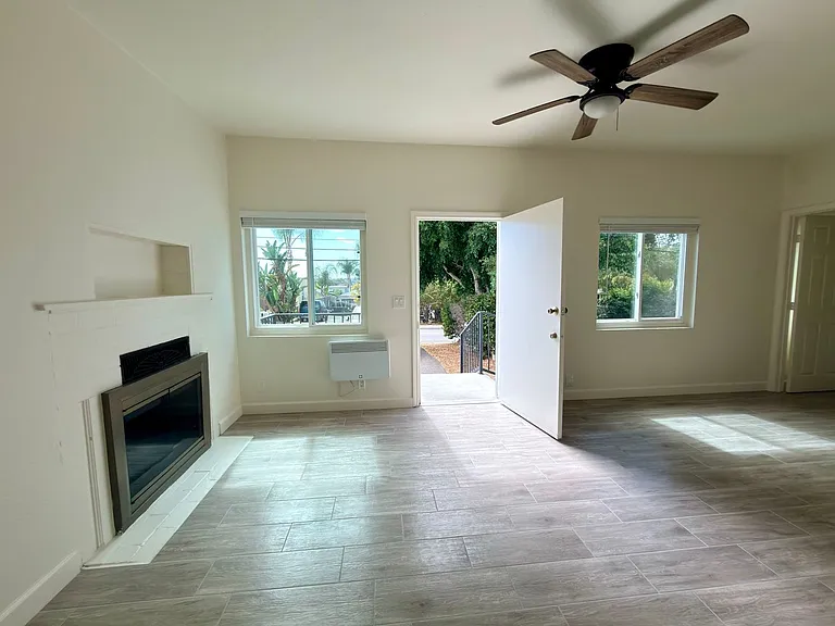 523 N Citrus Ave — Photo 7
