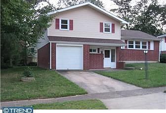 1st image of 2204 Arosa Ln